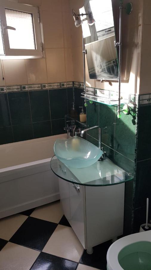 Apartament B Orizont Μπακάου Εξωτερικό φωτογραφία